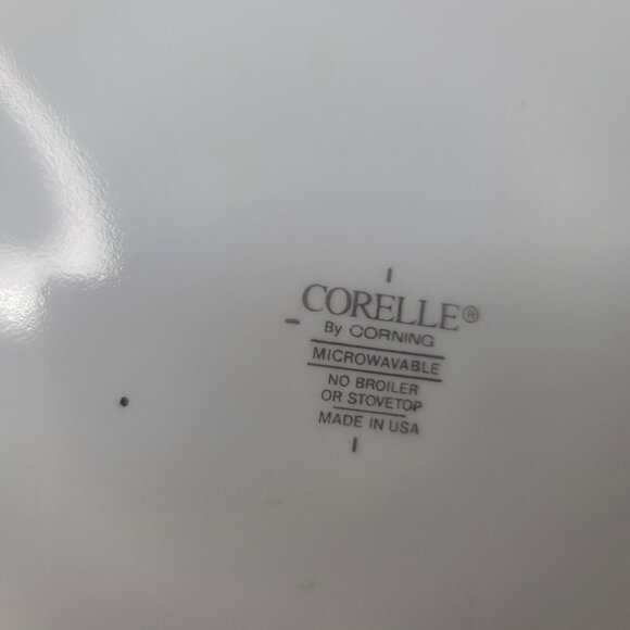 2 Vintage Corelle Friendship  10”  Dinner Plates - Picture 3 of 3